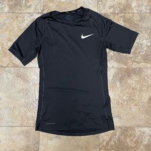 Nike pro tight for work out shirt black